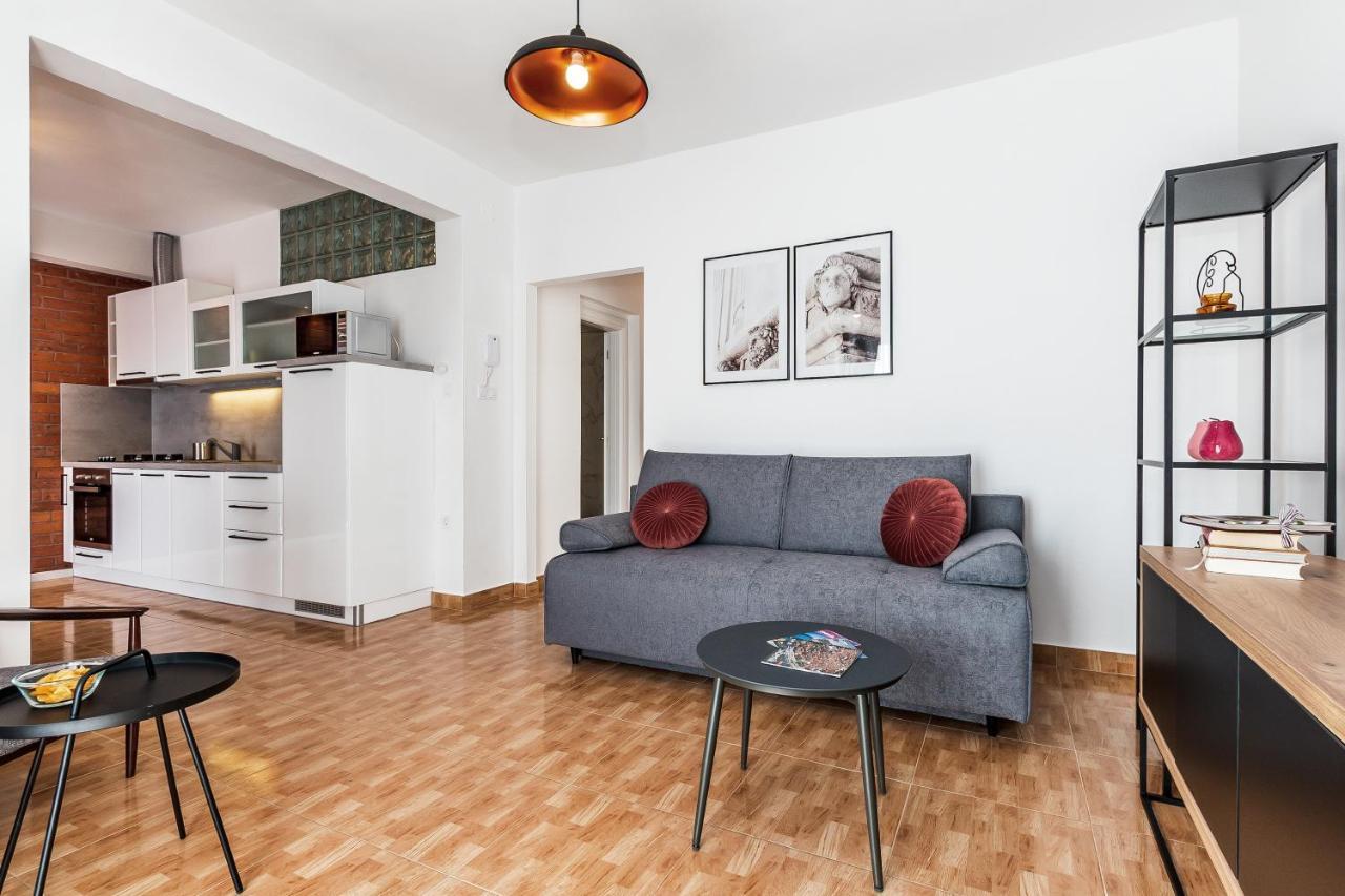 Apartments Tanya شيبينيك المظهر الخارجي الصورة